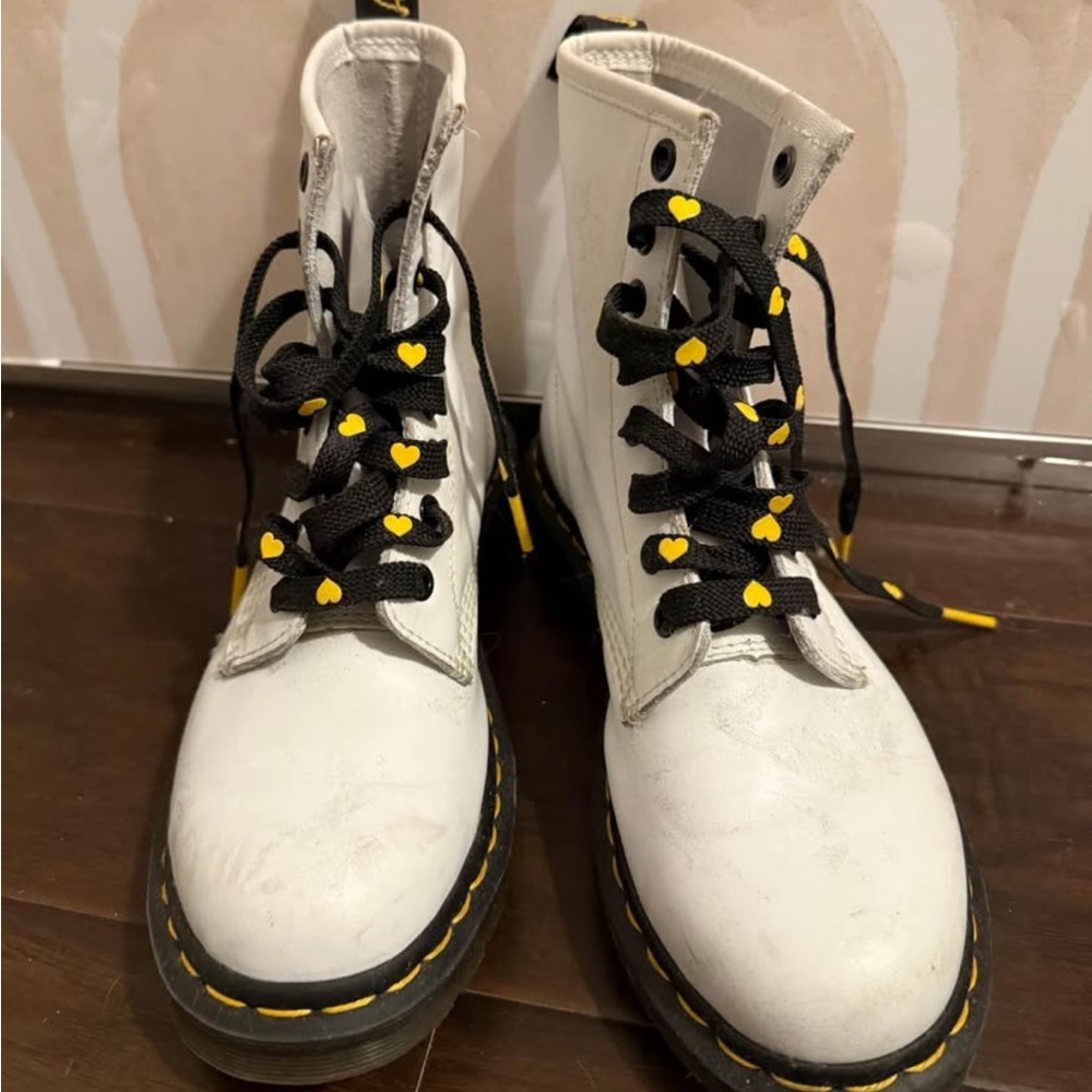 Dr. Martens White Boots with Black and Yellow Heart Laces